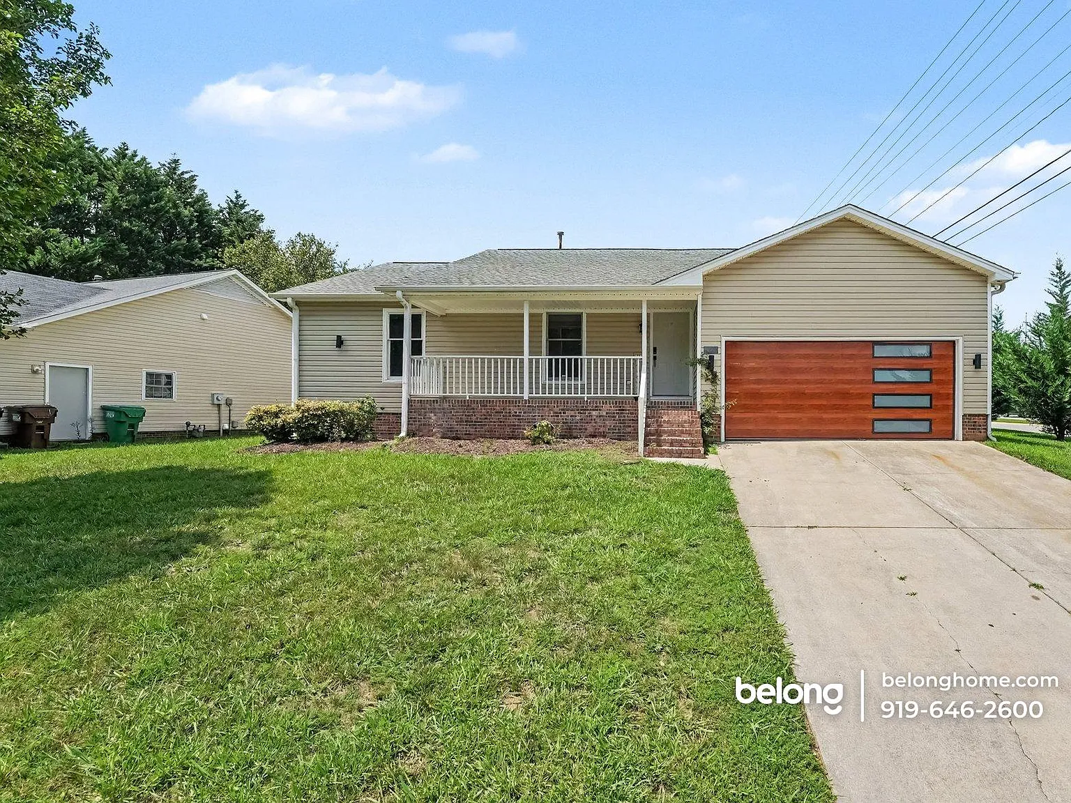 4 bed, 2.5 bath, 1760 sqft, $2,095 — Photo 2