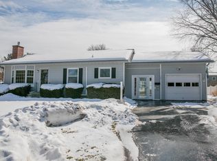 122 Marsett Road, Shelburne, VT 05482