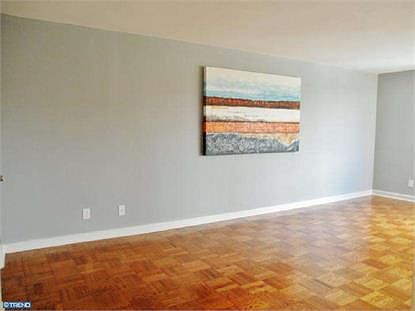3rd image of 2601 Pennsylvania Ave APT 422