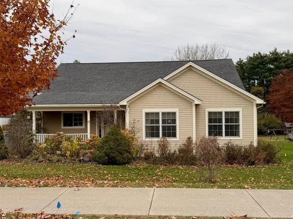 17 Taft Street, Essex Junction, VT 05452