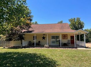 814 Bluejay Rd, Climax sprgs, MO 65324