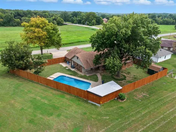 1008 Kygar Rd, Ponca City, OK 74604