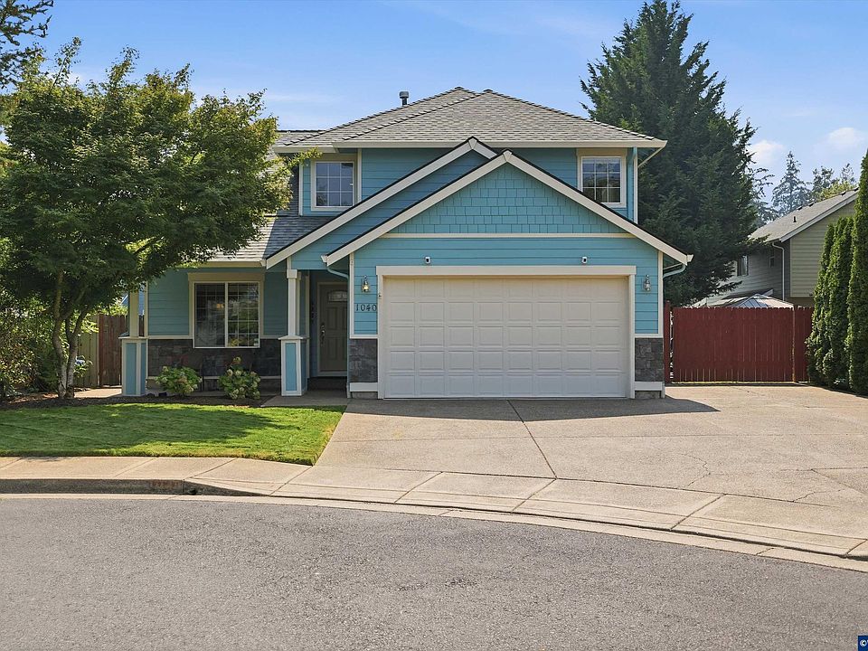 1st image of 1040 Foxtail Ct NW