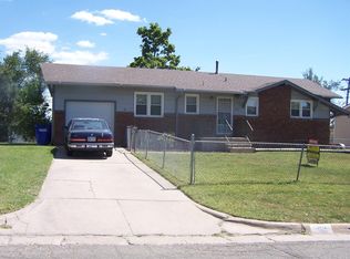 1511 Johnson Dr, Junction City, KS 66441