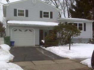 22 Marlin Ave E, Edison, NJ