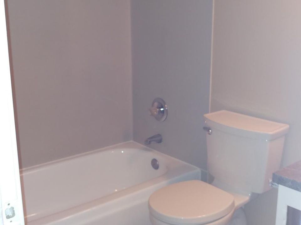 2nd image of 14024 Midvale Ave N #302