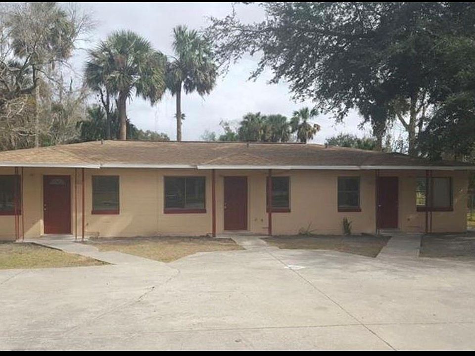 1st image of 1011 S Oleander Ave #C