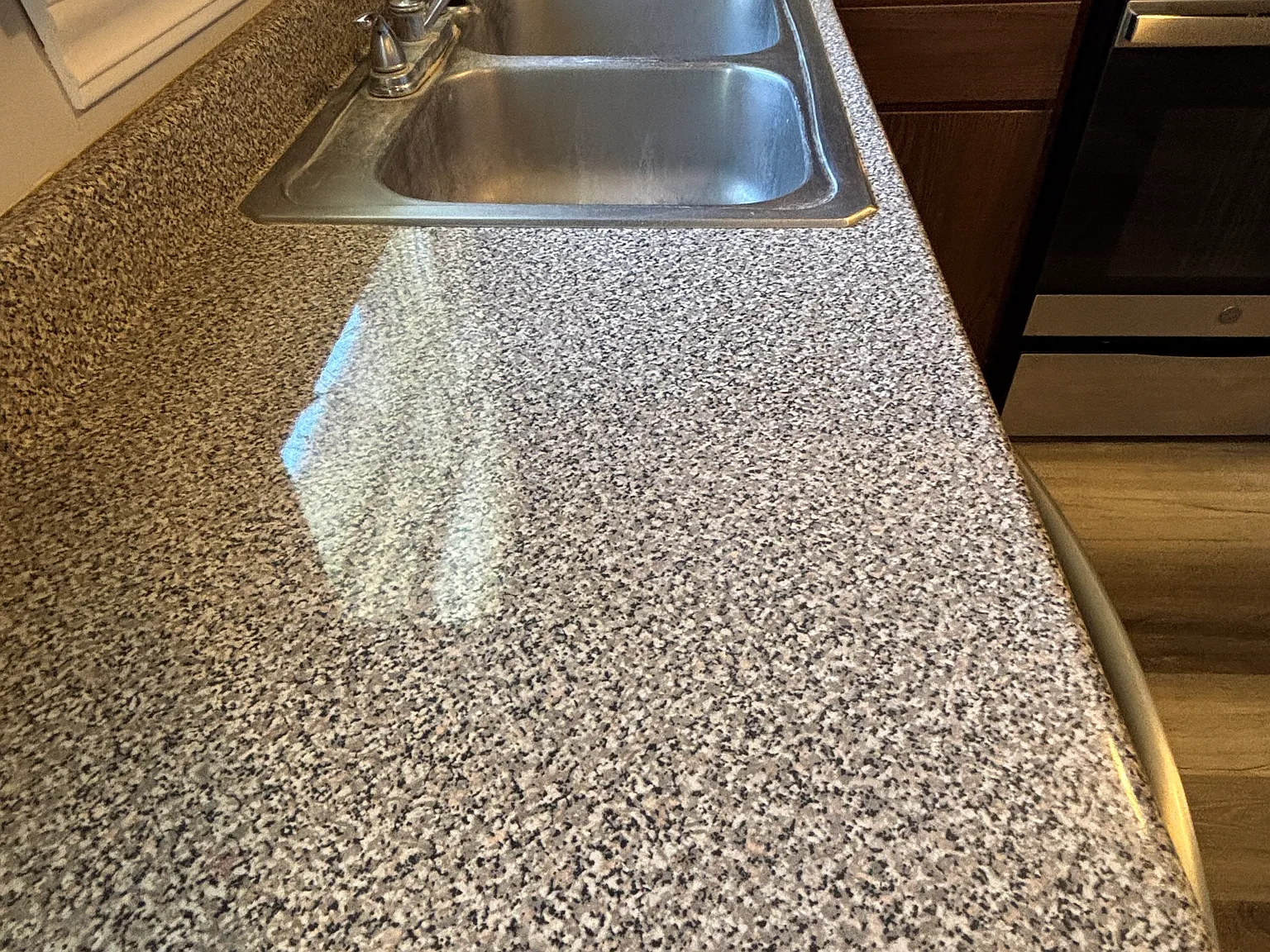 2 bed, $975 — Photo 4