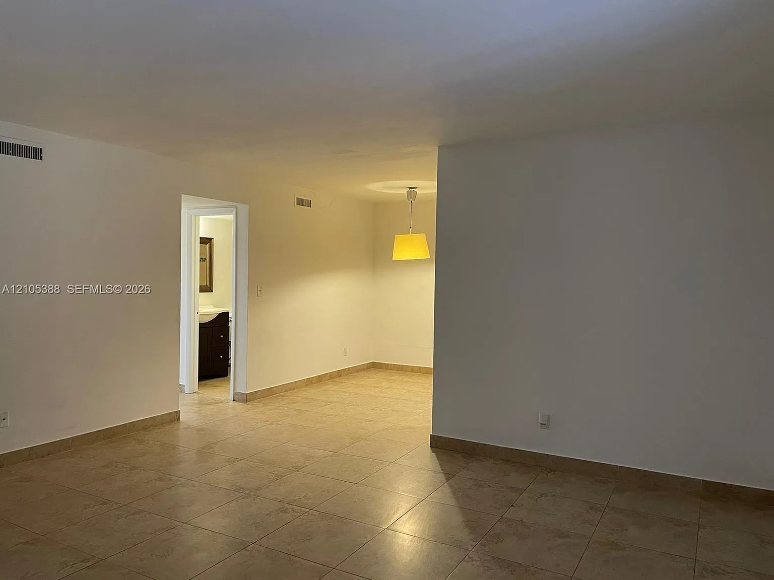 Courtyards At Davie Condo — Photo 3