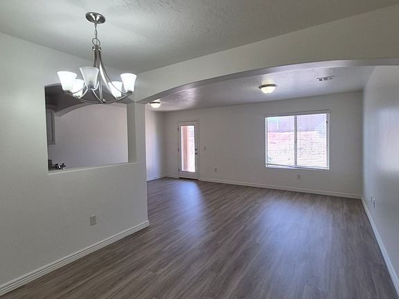 5th image of 1000 E Bluff View Dr Unit 118