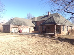 1304 Quail Ln, Ponca City, OK 74604