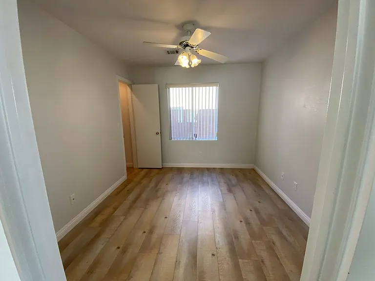808 Midpride St — Photo 8