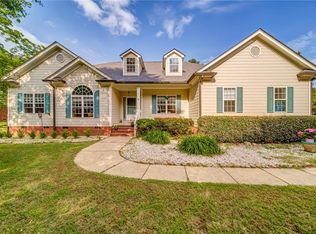 2 Westvalley Dr, Rome, GA 30165