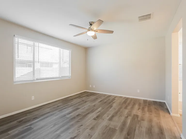 4150 W Ardmore Rd — Photo 9