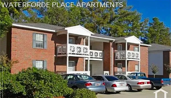 2 bed, 1000 sqft, $1,200 — Photo 3