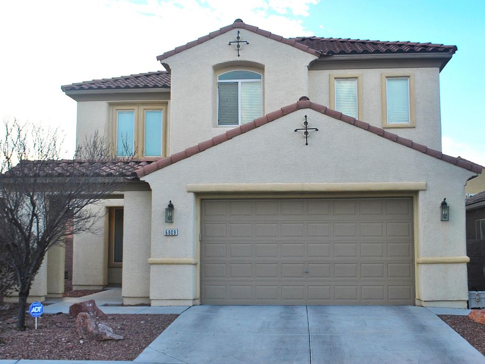 1st image of 6809 Palmetto Pines Ct