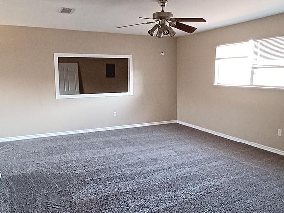 4th image of 3201 Winfield Ave