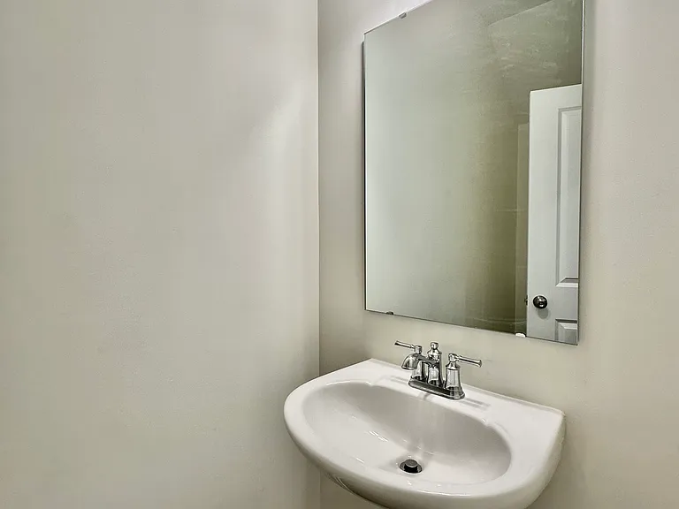 8116 Ramsburg Dr — Photo 11