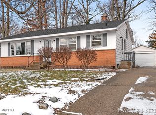 2505 Marilyn St SW, Wyoming, MI 49519