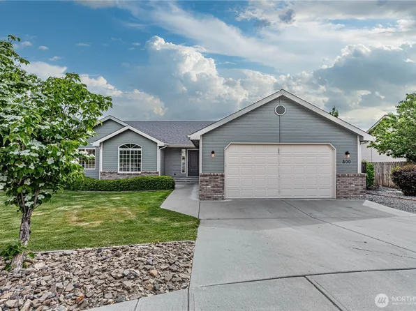 300 Canyon Creek Dr, Wenatchee, WA 98801
