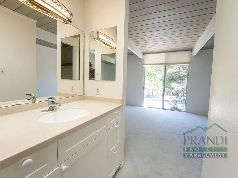 1221 Idylberry Rd — Photo 17