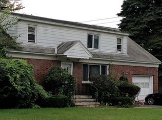 8 Martin Ter, Albany, NY 12205
