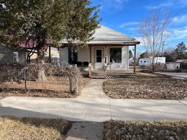 220 2nd Ave E, Mobridge, SD 57601