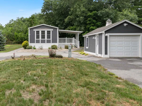 3 Bay Street, Hudson, NH 03051