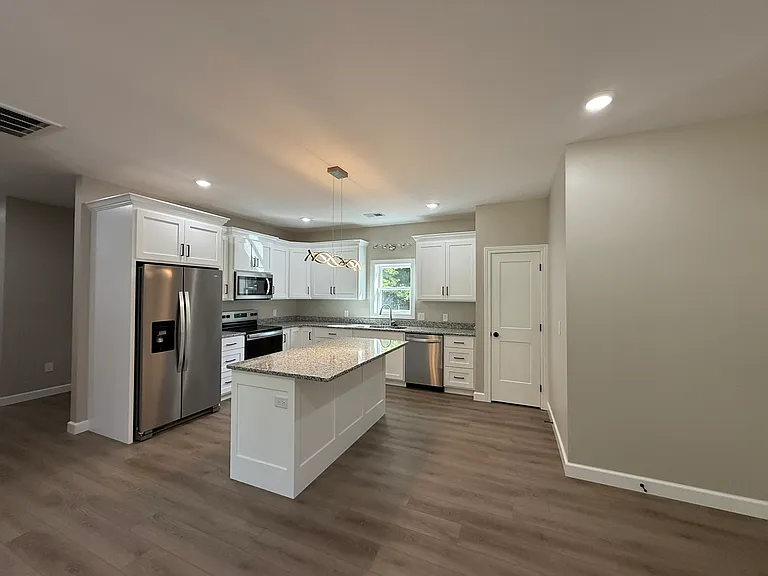 3417 S Knightridge Rd — Photo 5