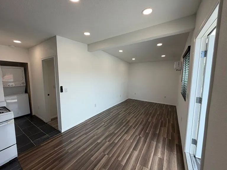 2538 W California St — Photo 6