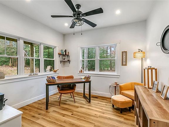 3rd image of 5739 Buckley Hall Rd