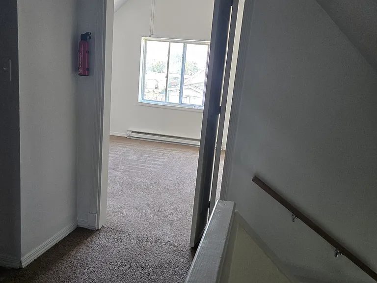 15448 Calcutta Ave #3 — Photo 9