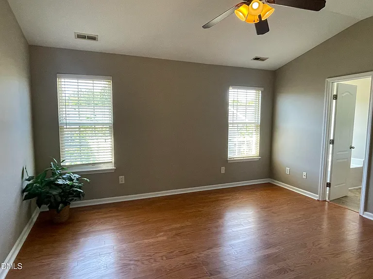 3531 Oneonta Ave — Photo 10