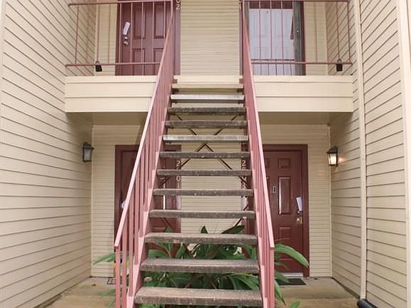 2nd image of 2120 El Paseo St APT 2804