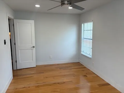 1110 Vasquez St — Photo 18