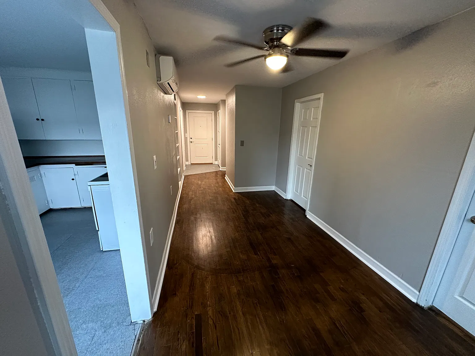 Hallway - to the left is the kitchen