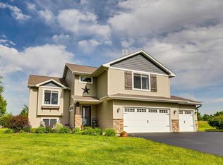 1239 121st St, New Richmond, WI 54017