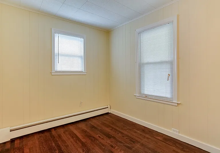 18 Peck St — Photo 12