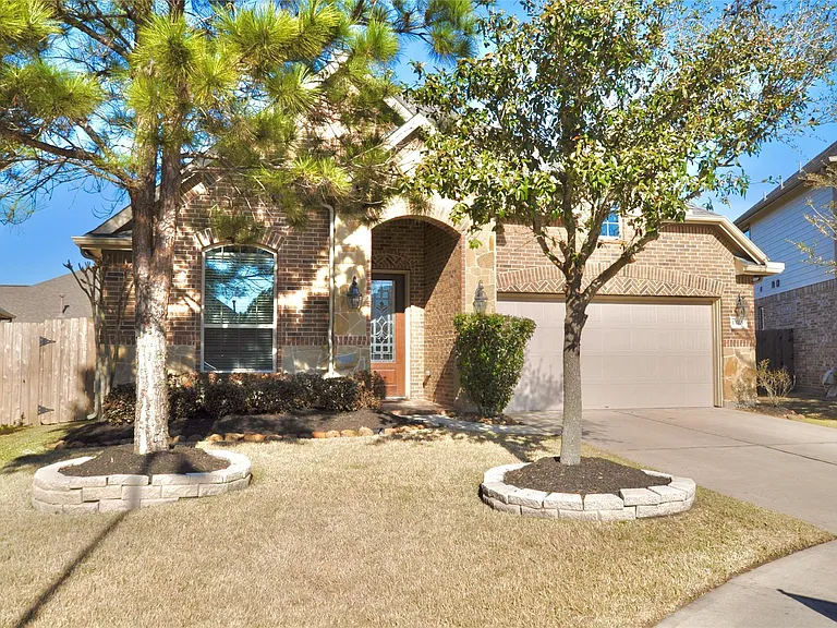 13315 Maywater Crest Ct — Photo 1