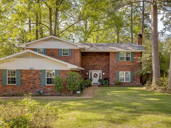 1908 Knowles Dr, Ruston, LA 71270