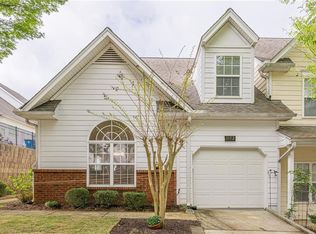 1052 Pike Forest Ct, Lawrenceville, GA 30045