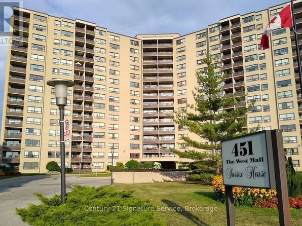 451 The West Mall #917, Toronto, ON M9C 1G1