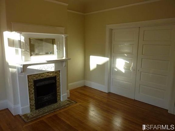 2nd image of 208 4th Ave