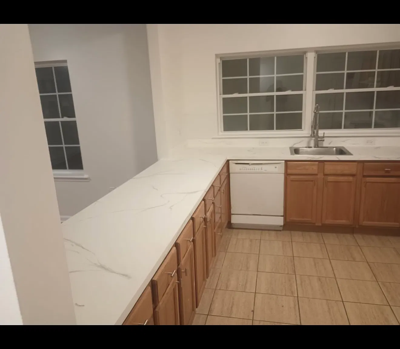 3 bed, $2,500 — Photo 2