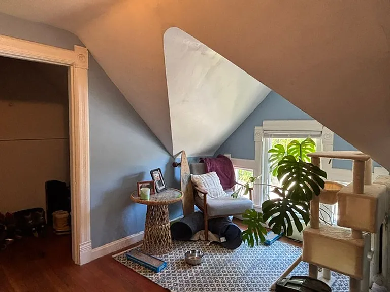 427 6th St SE — Photo 25
