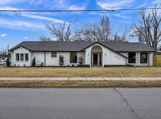 707 S Rankin St, Edmond, OK 73034
