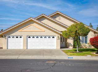 1525 Calaveras Ct, Manteca, CA 95336