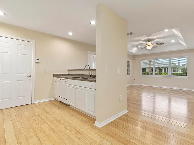 1802 E Sanderling Ln #15-A — Photo 14