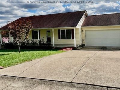 50 Sunday Silence Dr, Evans, WV, 25241