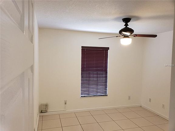 4th image of 8306 El Portal Dr